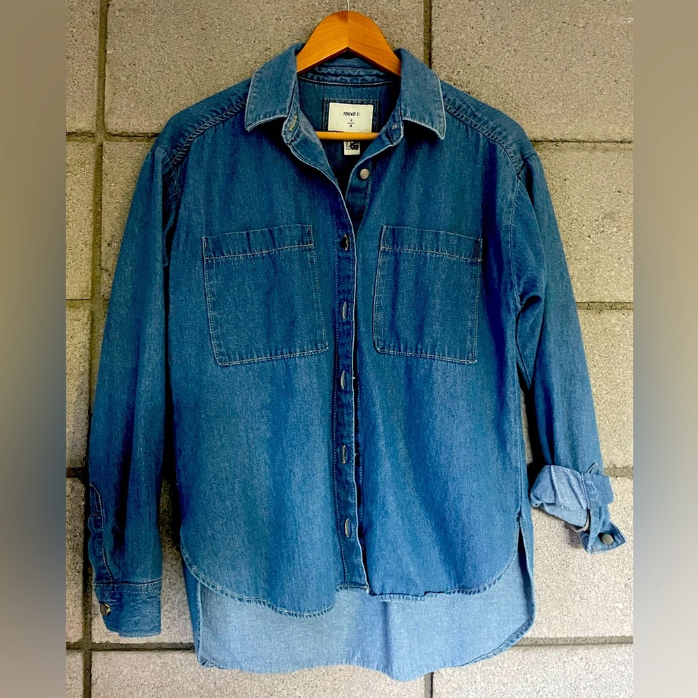 Botton down jeans shirt